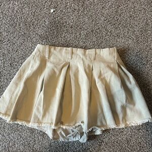 Cute Skirt!